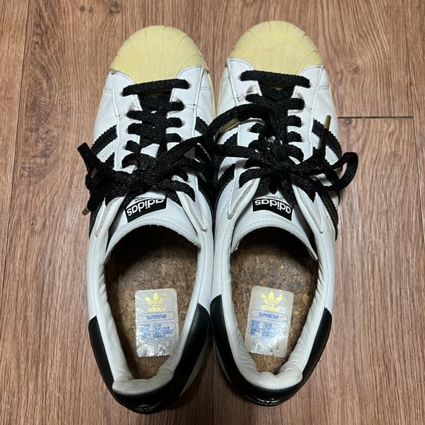 아디다스 슈퍼스타 프리미엄 화이트/블랙 285