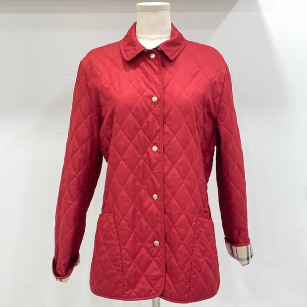 버버리 레드 퀼팅 자켓