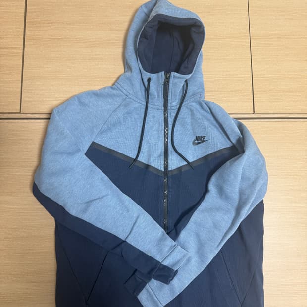 나이키 테크플리스 집업 (사이즈 US M) 100-105