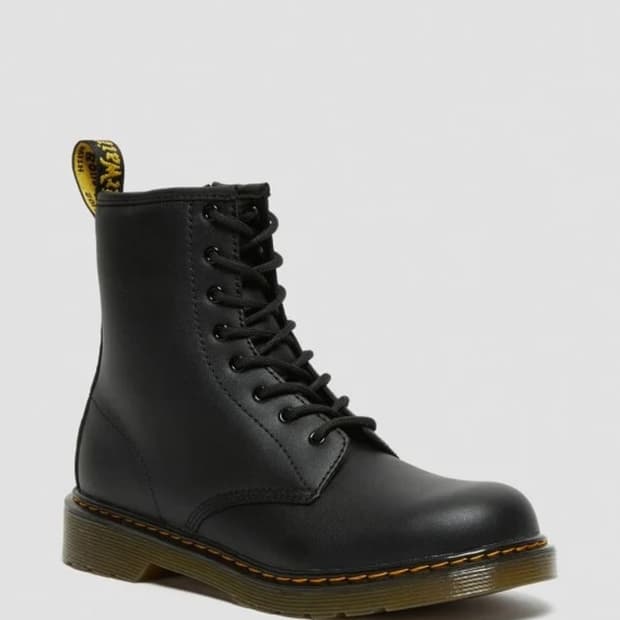 닥터마틴 1460y 240사이즈