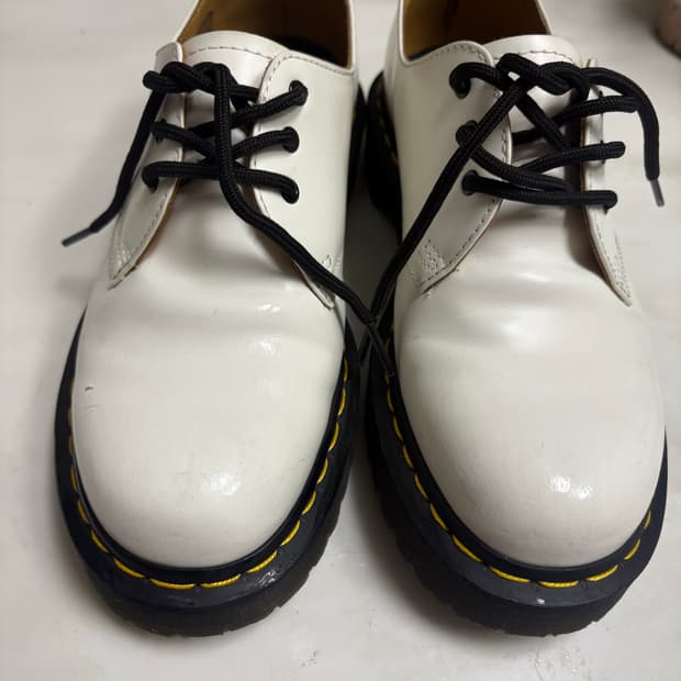 닥터마틴 1461 벡스 화이트 250