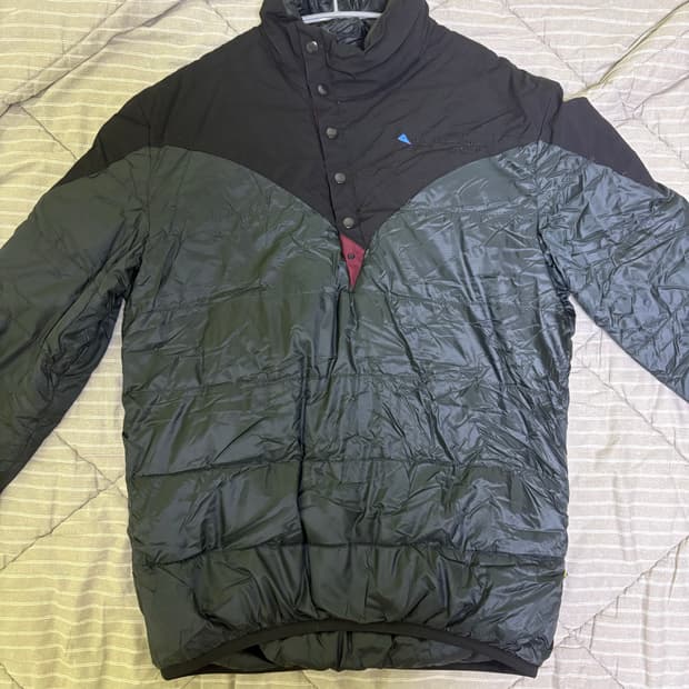 클라터뮤젠 리브 구형 아노락 패딩 XS