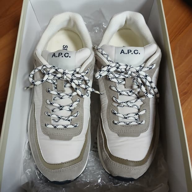 APC 아페쎄 스니커즈 41사이즈