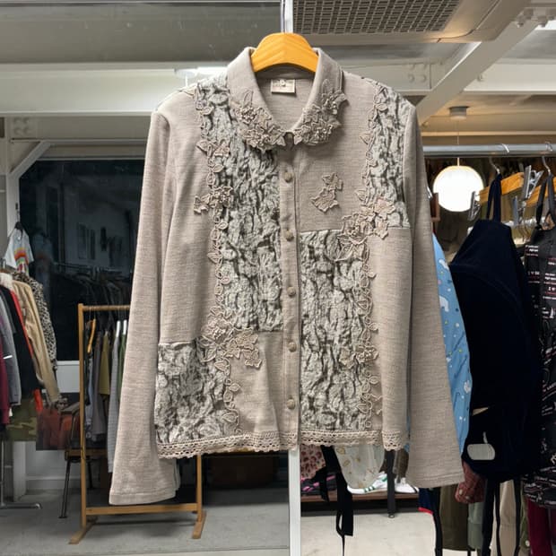 lily blouse tokyo 니트 셔츠