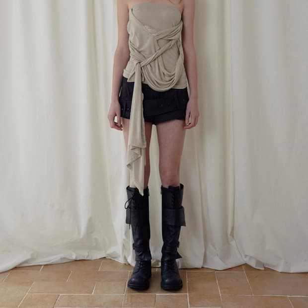 [보헴서] SIGNATURE DRAPE TUBE TOP, BEIGE
