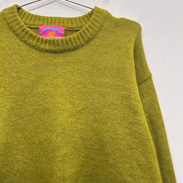 코모니노즈 니트웨어 울부클 라운드 니트