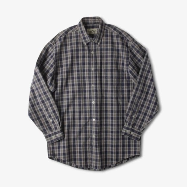 EDDIE BAUER