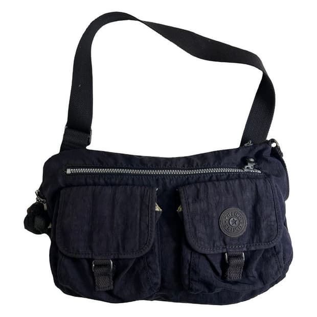 KIPLING 메신저백 이니고 블랙