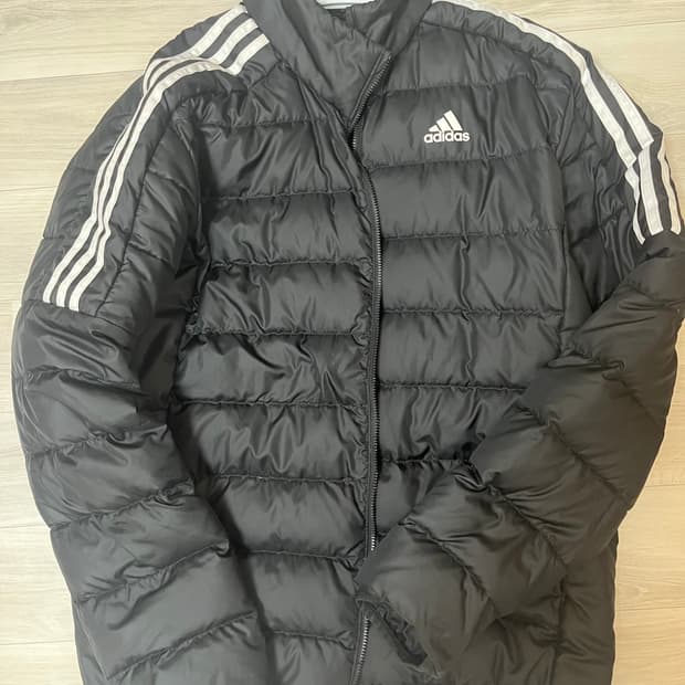 아디다스 3s 삼선 스트라이프 경량패딩 팝니다