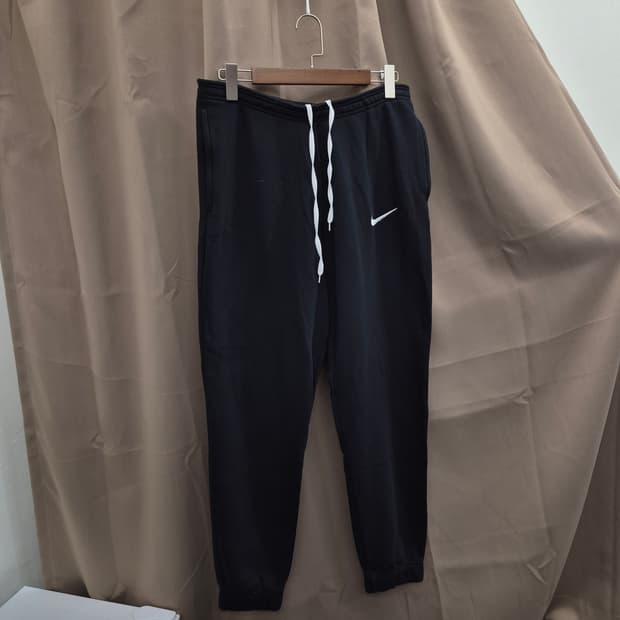 나이키 스우시 블랙 조거팬츠 XL