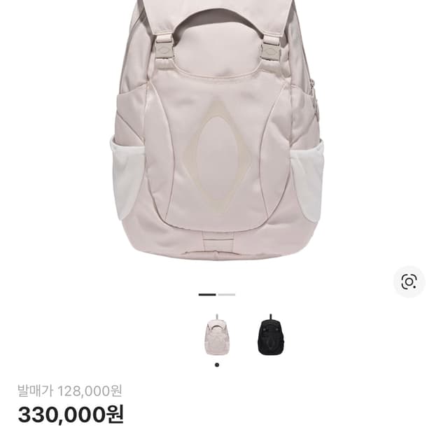 미스치프 버클 플랩 백팩 라이트베이지