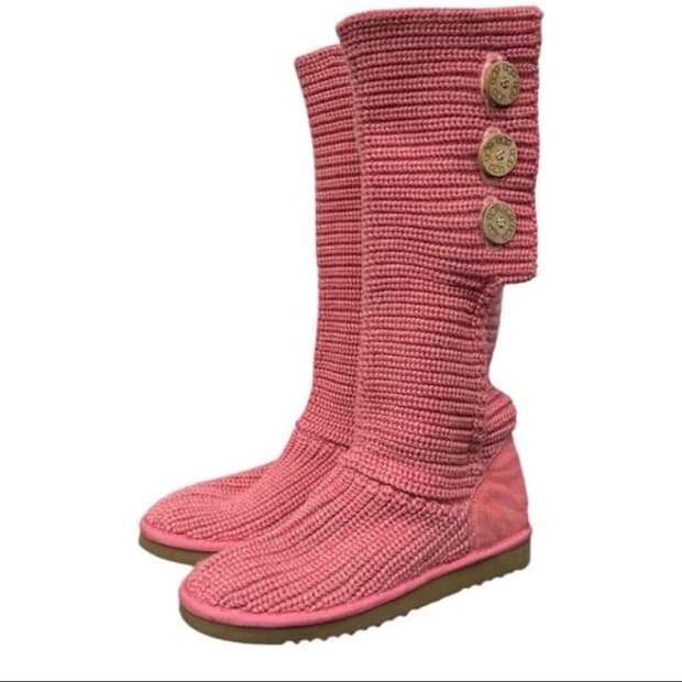 어그 카디부츠 니트부츠