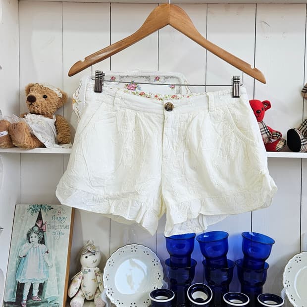 자수 프릴 숏팬츠