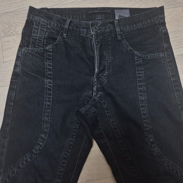 MA_julius 2011 FW collection denim pants