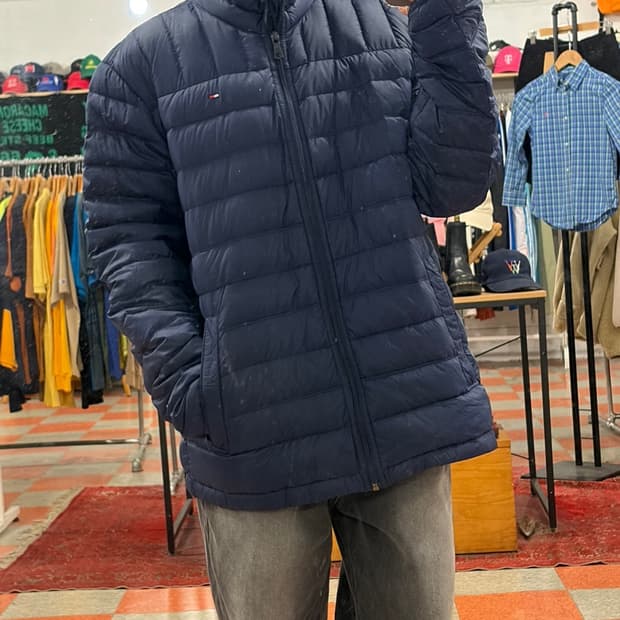 타미 경량패딩