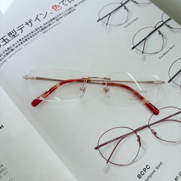 Rebecca 빈티지 무테 안경