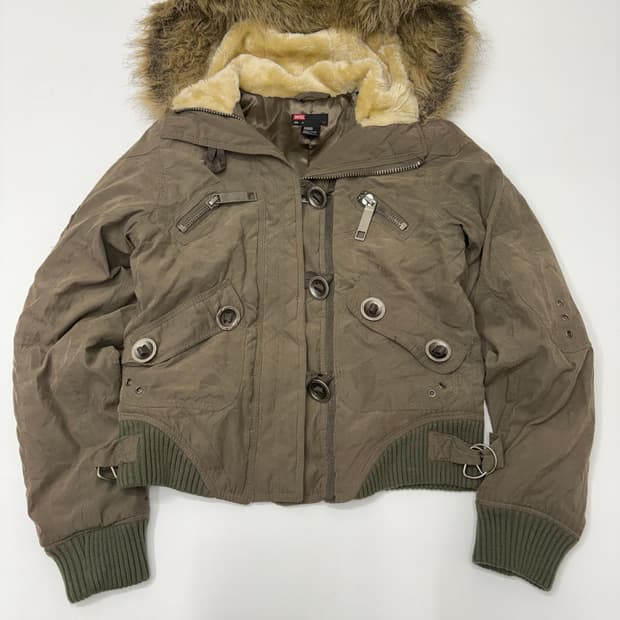 디젤 00s 퍼 후디 크롭자켓