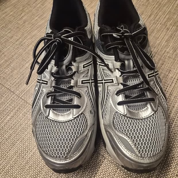 아식스 젤 퀀텀 키네틱 퓨어 실버 280 