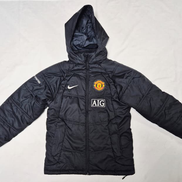 맨유 잠바 팝니다 