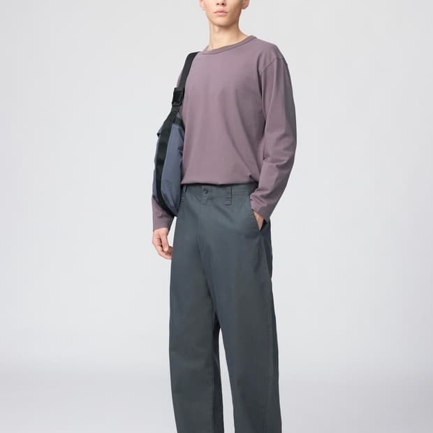 유니클로U 와이드핏치노팬츠 79