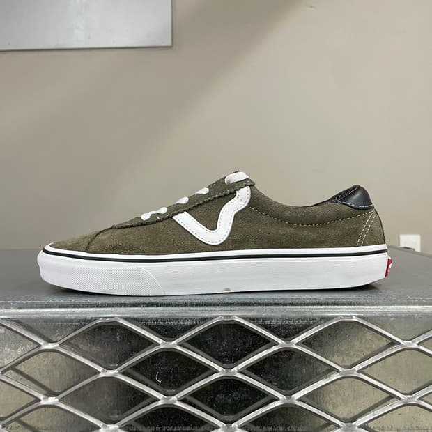 반스 스포츠 스웨이드 그레이프 리프 265