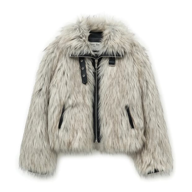 마뗑킴 넥 버클 퍼 아이보리