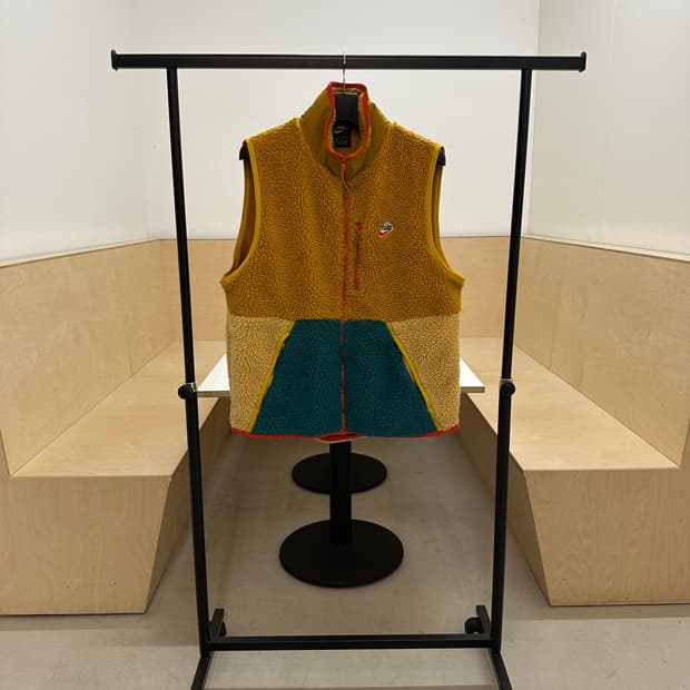 [L]나이키 NSW 쉐르파 플리스(후리스) 베스트(조끼)