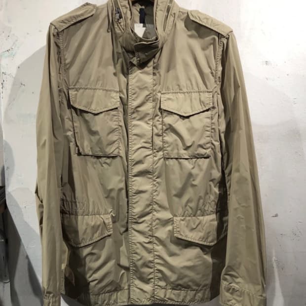 [1118]Moncler beige field jacket
