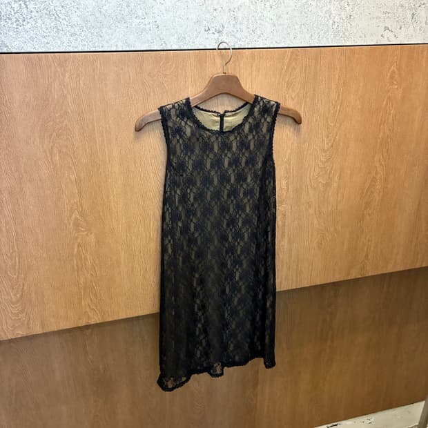빈티지 슬리브리스 미디 원피스 플라워 레이스 디테일 블랙 k375