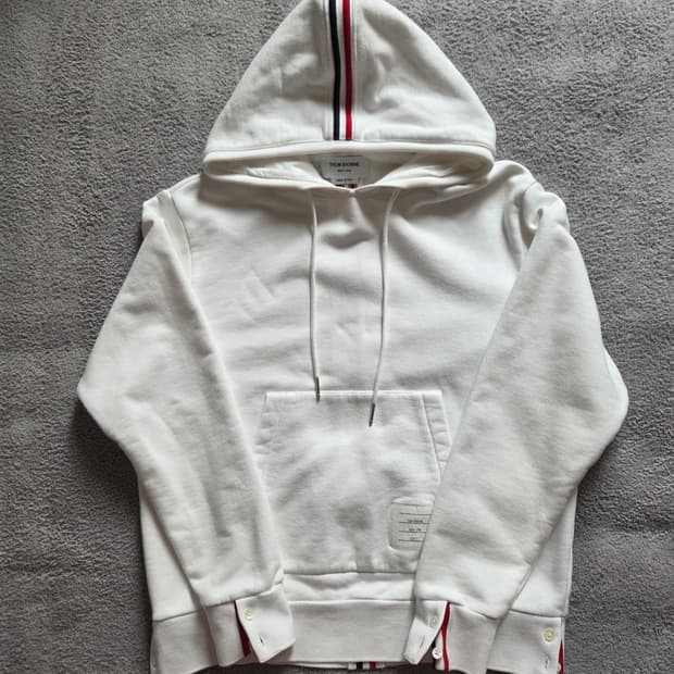[정품] 톰브라운 백삼선 후드티 화이트 2
