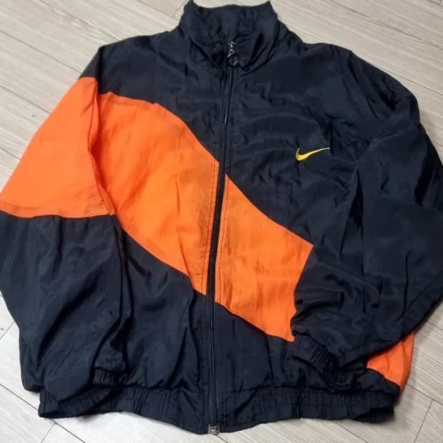 미제 올드스쿨 USA 메이드 80s 나이키 블랙 오렌지 웜업(100)