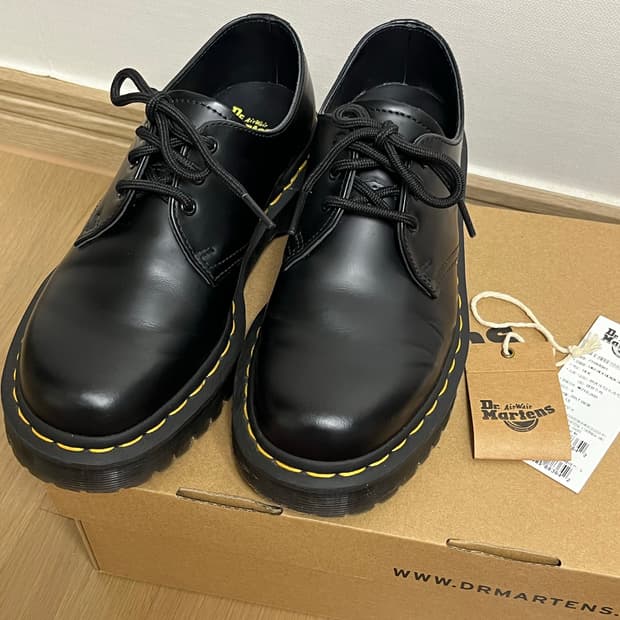 닥터마틴 1461 벡스 블랙 스무스 UK5 240