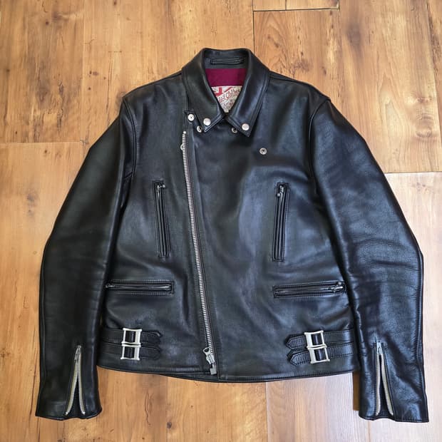 어딕트 클로즈 홀스하이드 AD-02