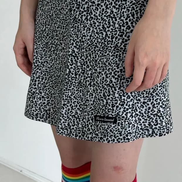 구매) 샵페어리 레오파드 미니 슬릿 스커트 블루