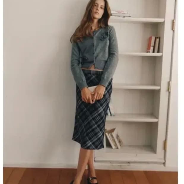 ASURA 체크 미디스커트