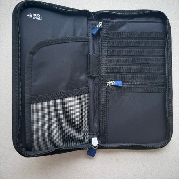 [새상품.정가44,000] RFID 여권 케이스/ 파우치 : 샘소나이트