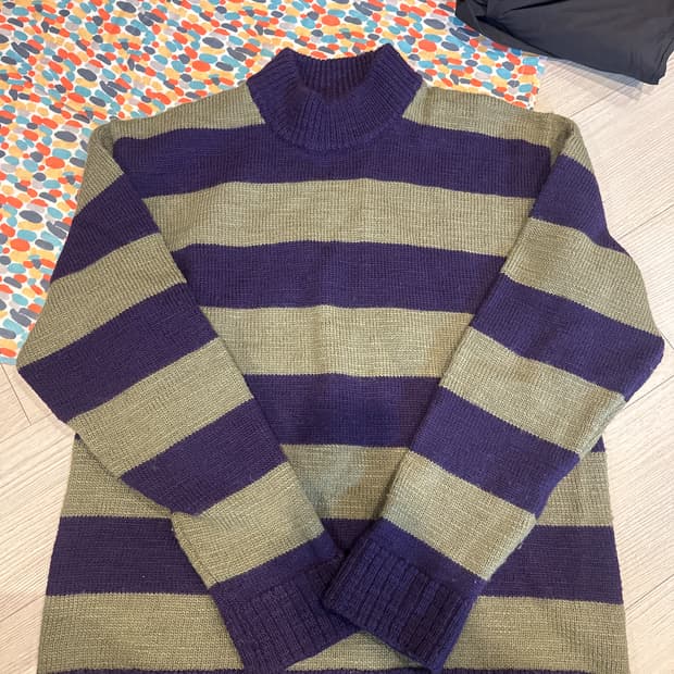 니들스 스트라이프 니트 M