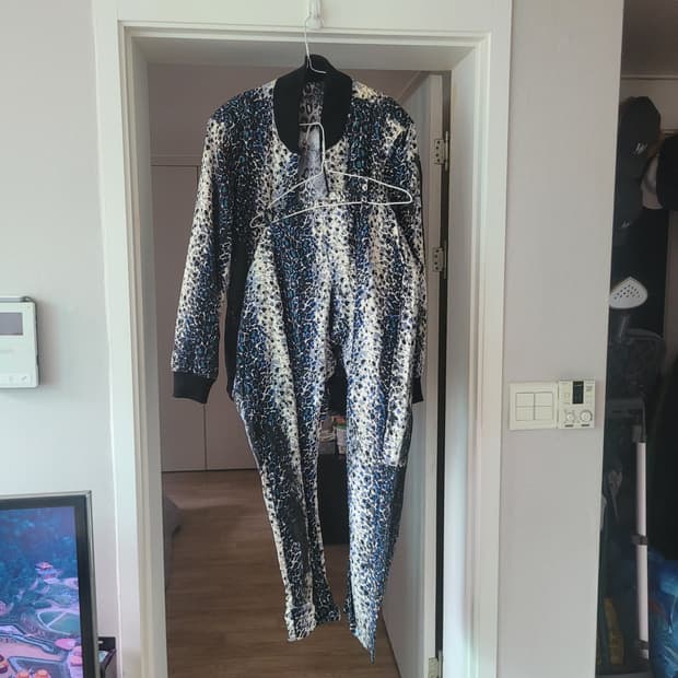 표범 호피 트레이닝 셋업