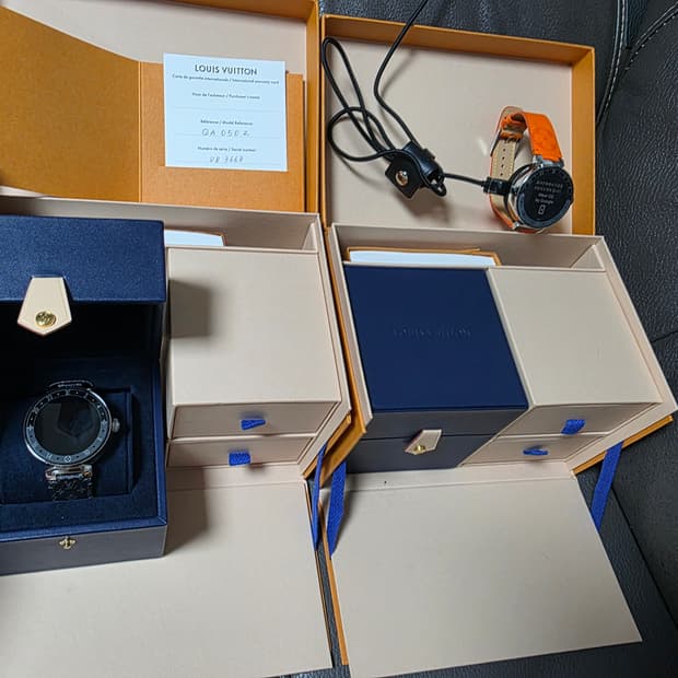 정품 루이비통 Tambour Horizon V2 스마트워치 2개 1세트 