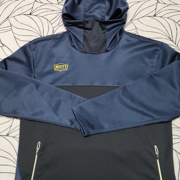 ZETT 제트 배색 웜업 후드티 네이비 블랙