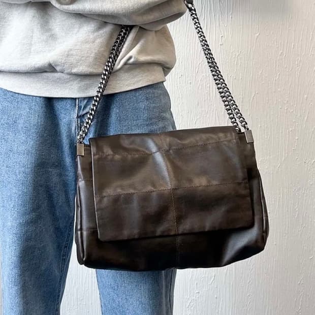 자라 락플랩백 브라운 유나백