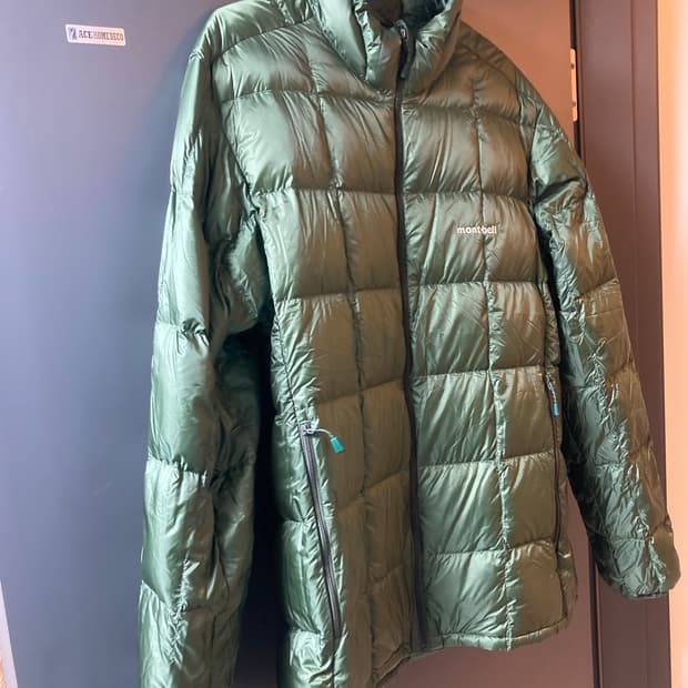 몽벨 패딩 
