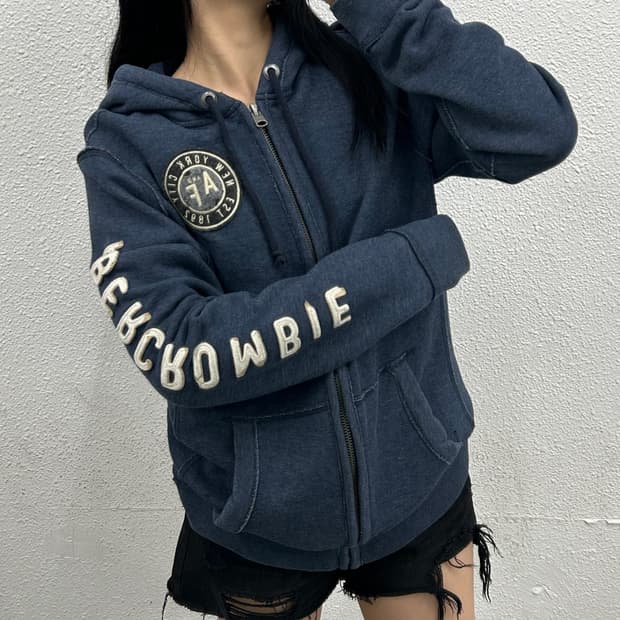 아베크롬비 패치로고 네이비 후드집업 M