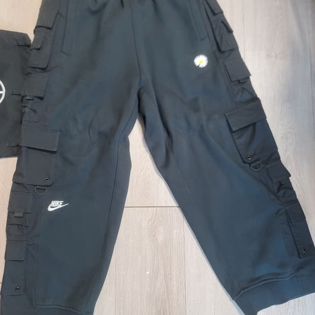 나이키 피스마이너스원 와이드 팬츠 블랙 M