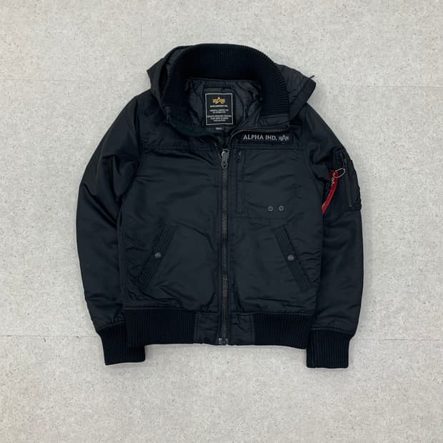 Alpha industries 알파인더스트리 항공점퍼