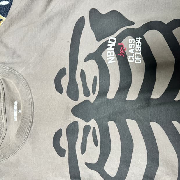 네이버후드 본 롱슬레이브 XL