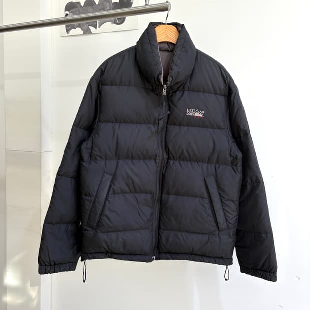 FIRST DOWN 리버시블패딩