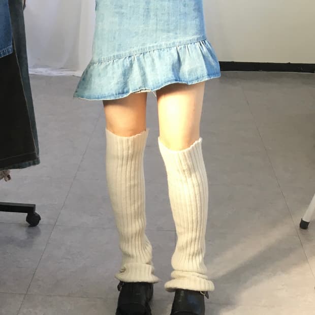 Unbalanced denim skirt