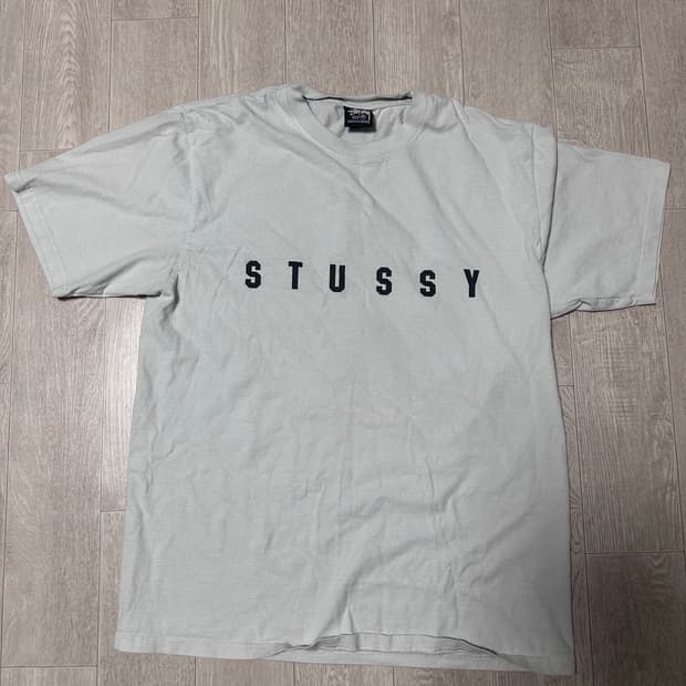 스투시 렌스 반팔 티셔츠