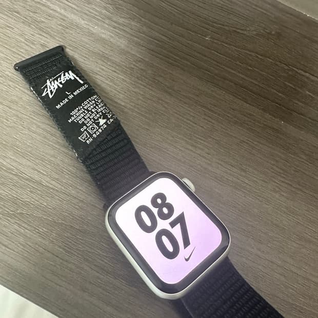 애플워치 스포츠 스트랩 스투시 커스텀